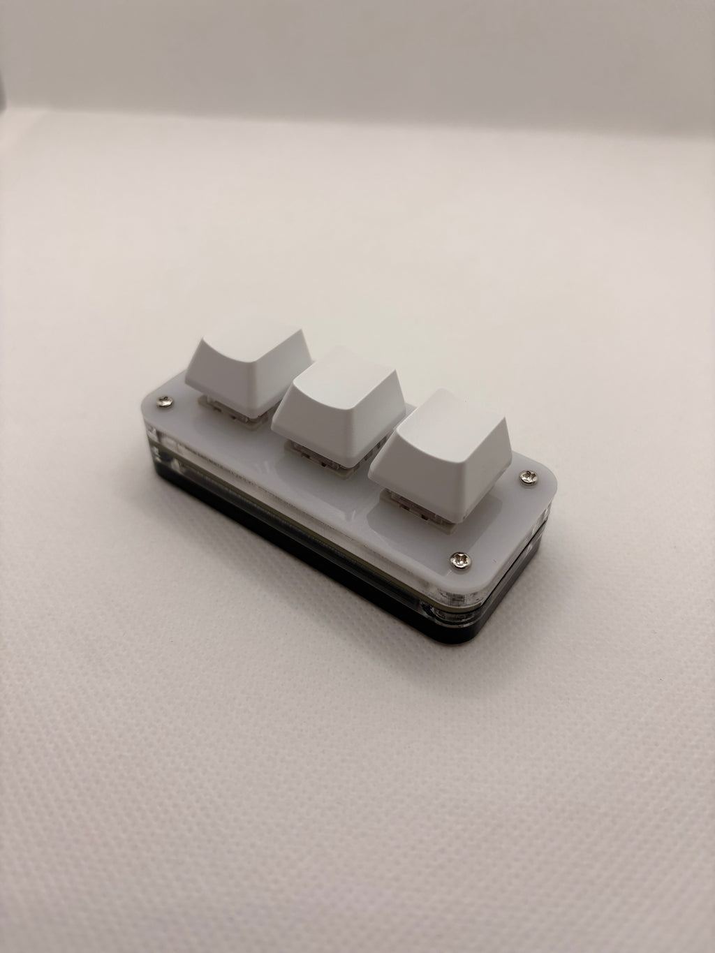 MiniMacro 3 key programmable keyboard