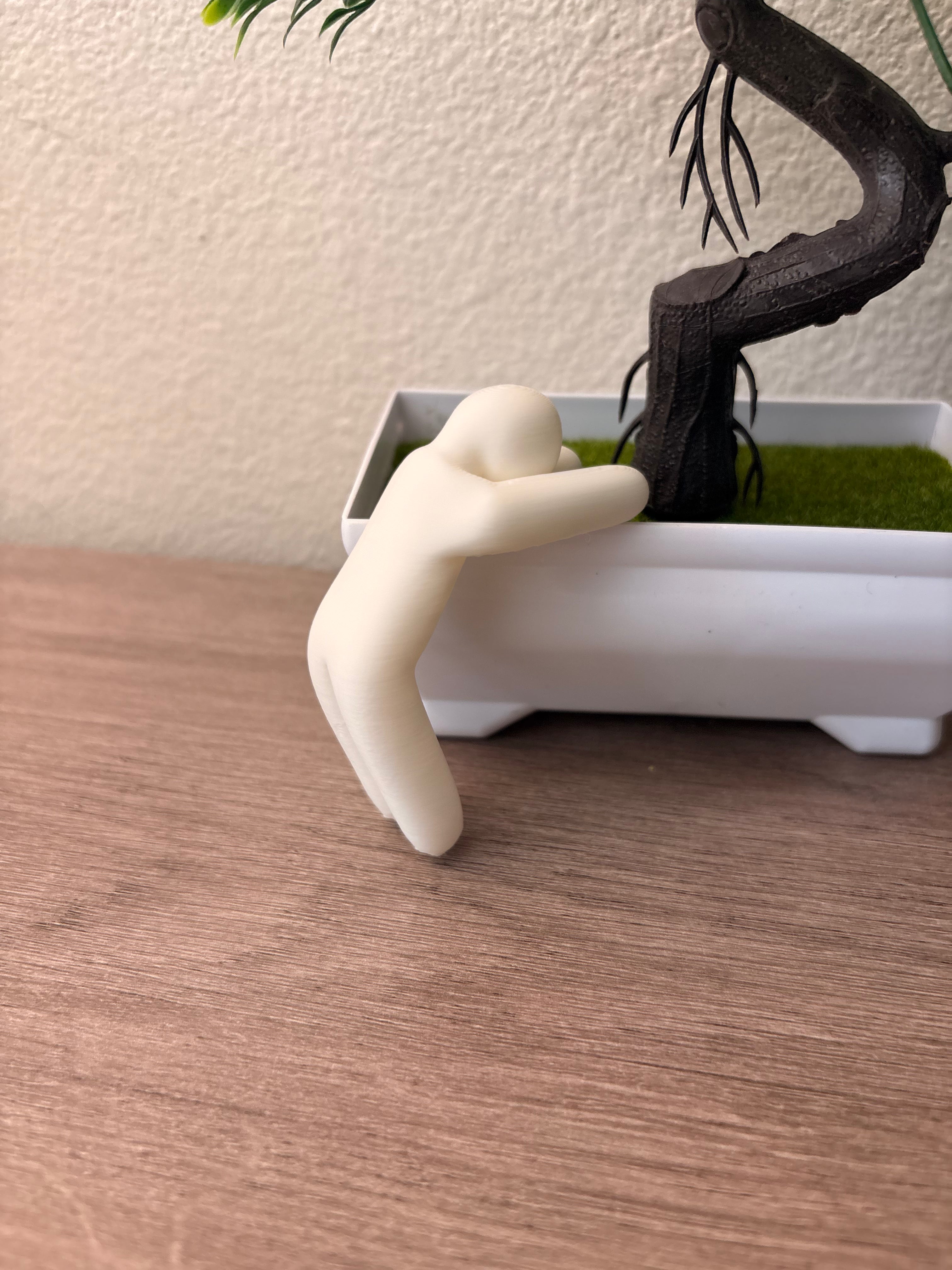 "Bent Over" Chameleon Mini-Fig