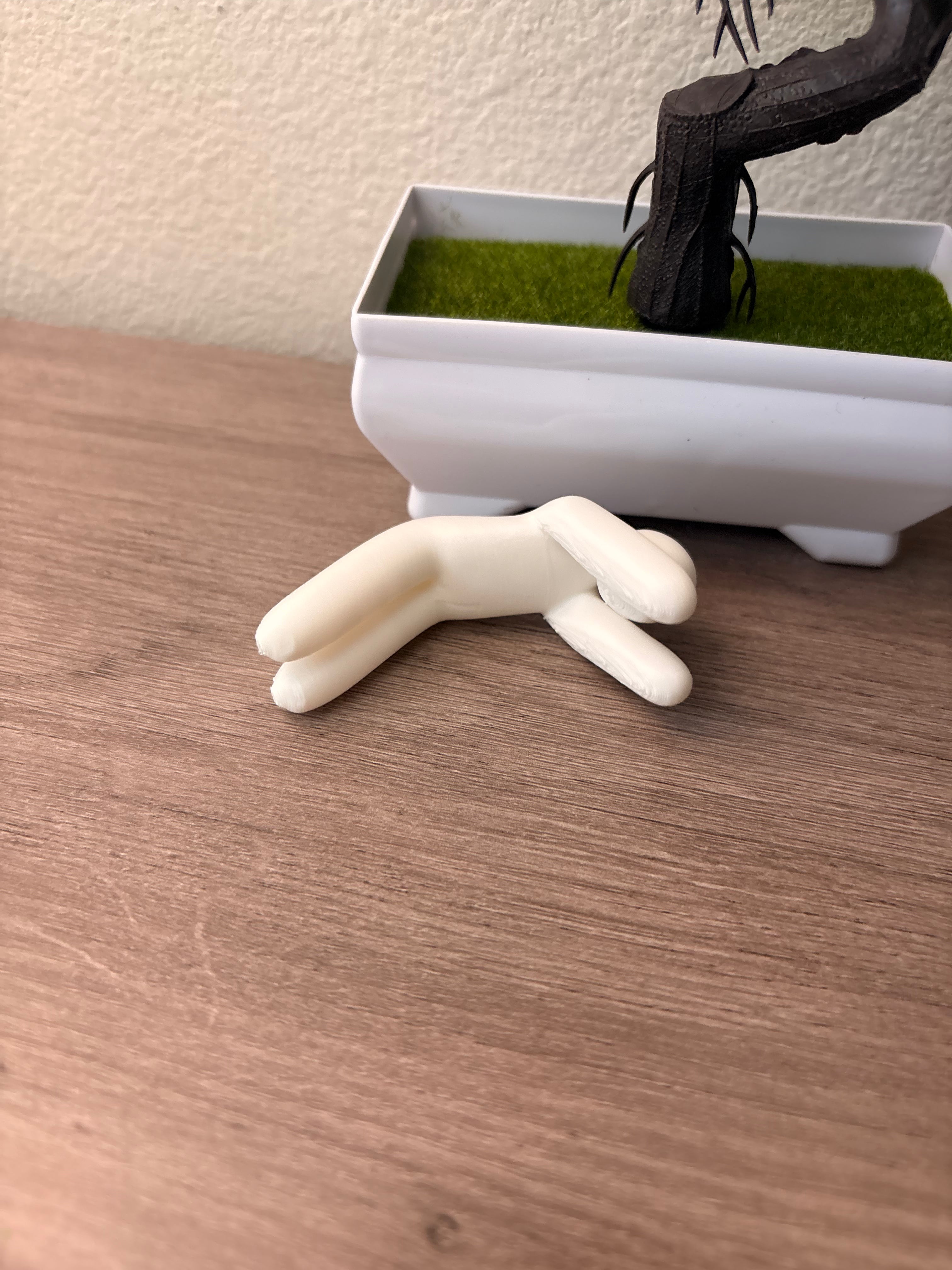 "Bent Over" Chameleon Mini-Fig